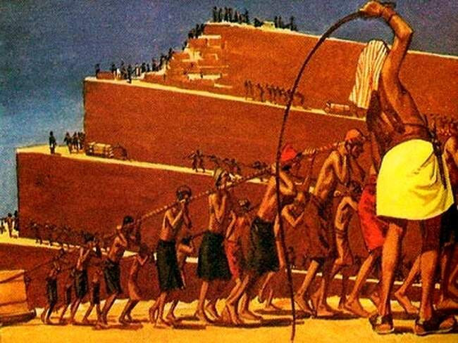 Миф 8: Египетские пирамиды строили рабы