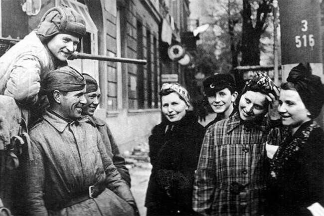 Когда рухнула «стена молчания»