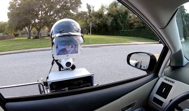 6. Traffic Stop Robot