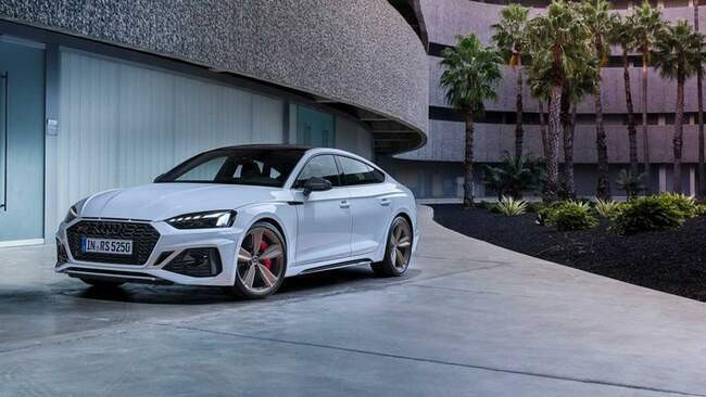 12. Audi RS5, 3,9 с