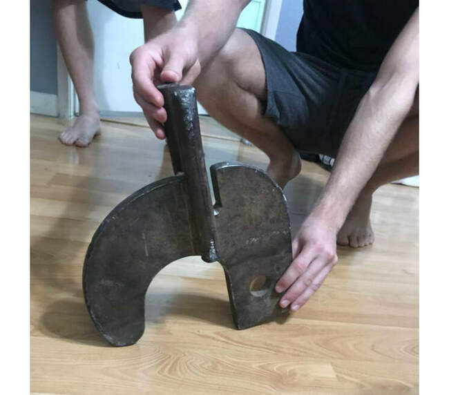 10. Странная железяка