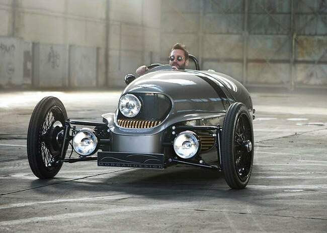 9. Гоночное авто Morgan EV