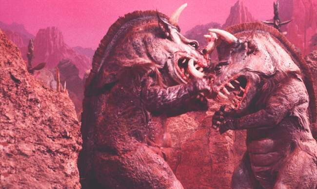 2 «Путешествие к центру Земли» (At the Earth’s Core), 1976