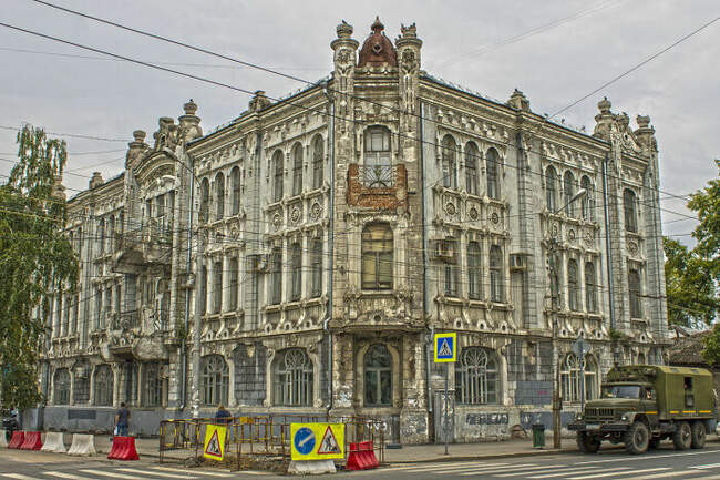 8. Дом Алексея Нуйчева