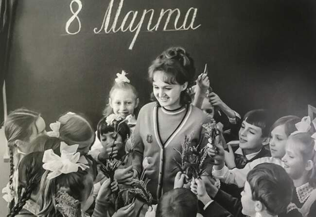 Мужское-женское, 23 февраля и 8 марта и что подарить мужчине на День советской армии, чтобы получить хороший презент на Женский день