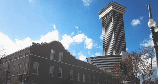 5 Plaza Tower — Новый Орлеан, США