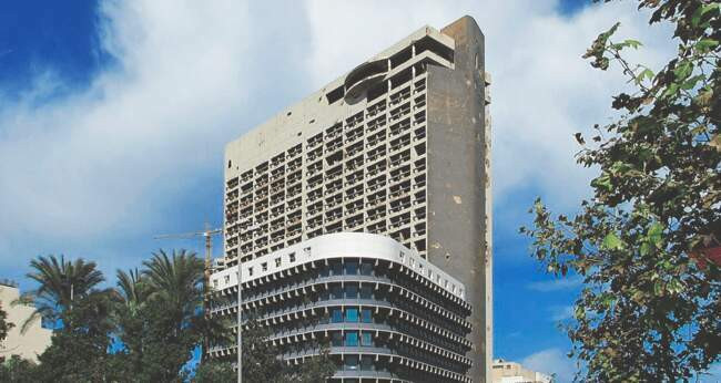 6 Holiday Inn Beirut — Бейрут, Ливан