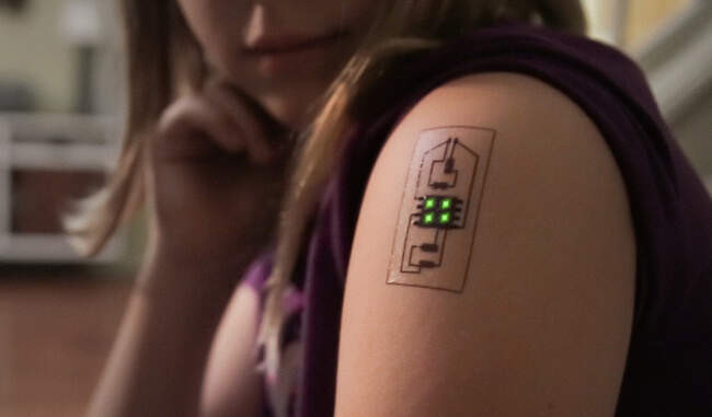 4. Tech Tats: умное тату