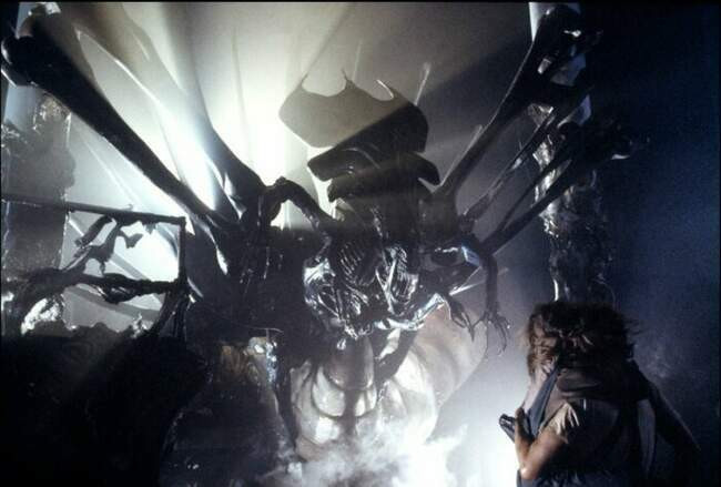 7. Чужие (8.3)