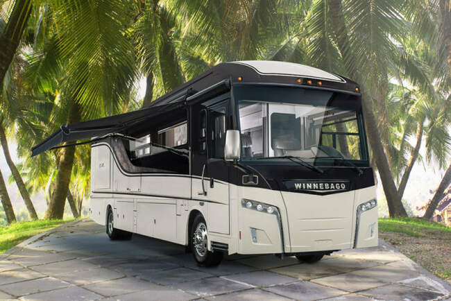 2. Winnebago Horizon