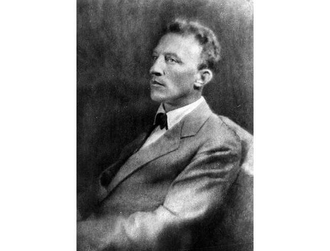4. Считал, что настоящая поэзия выдержит цензуру