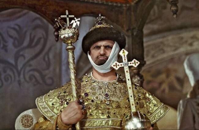 «Иван Васильевич меняет профессию»