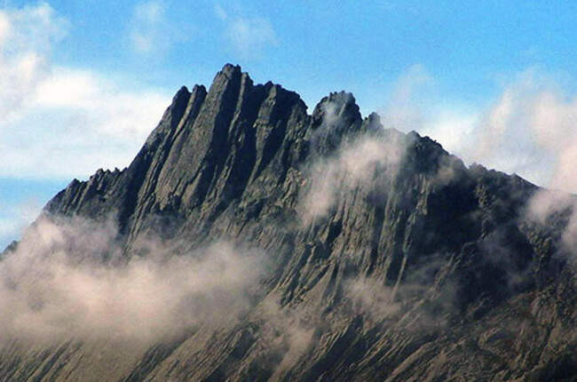 9. Пунчак Джая (Пунчак Джая)