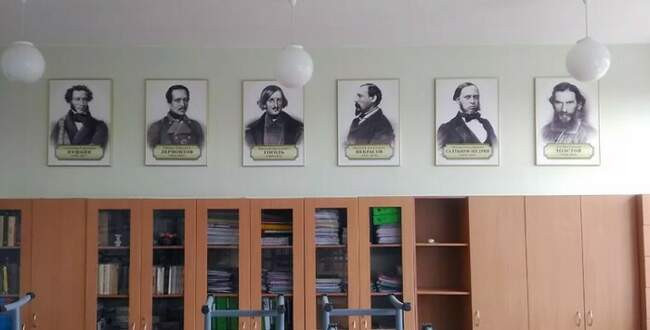 Какие произведения называют классикой, и кто определяет классика это или нет?