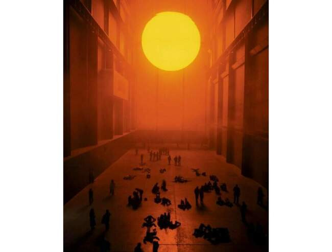 6. Олафур Элиассон, Проект Погода, 2003