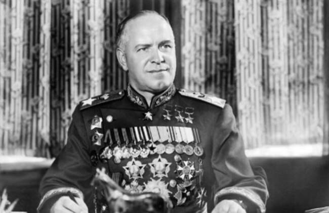 Враги на поле боя