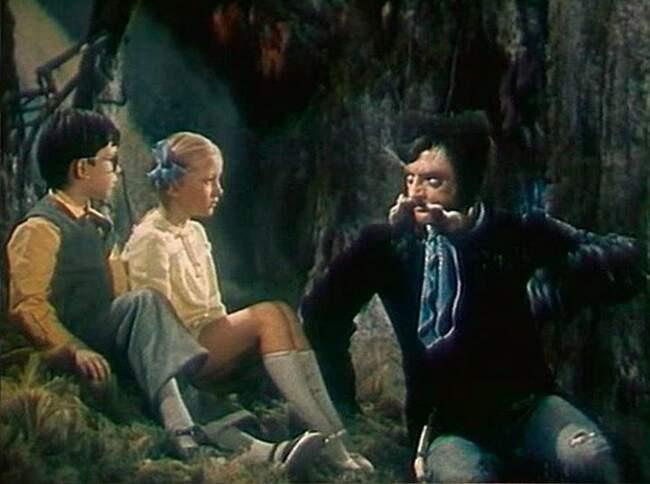 «Новогодние приключения Маши и Вити» (1975, режиссёры Игорь Усов, Геннадий Казанский)