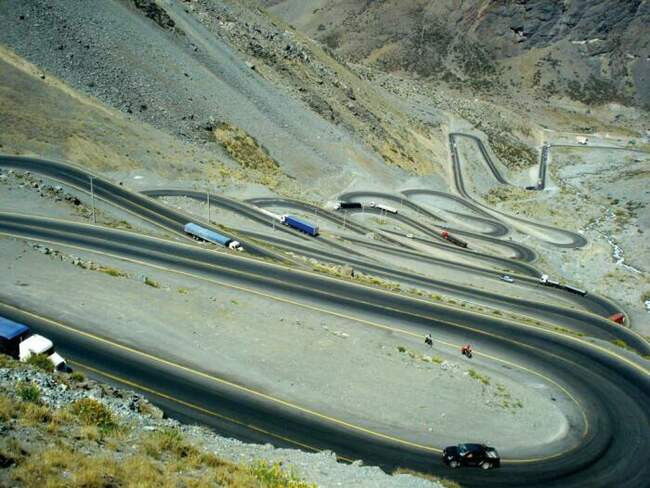3. Пасо-де-лос-Караколес (Paso de los Caracoles), Чили