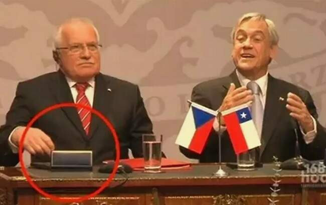 Простите, куда делась ручка?
