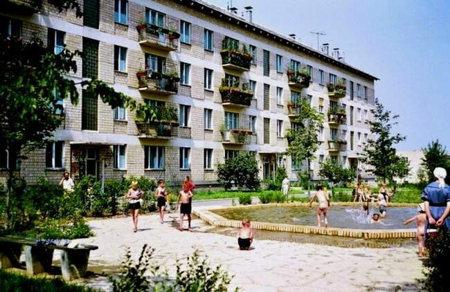 2. Опытно-показательный квартал в Черемушках (Москва)