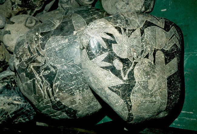 2. Камни Ики