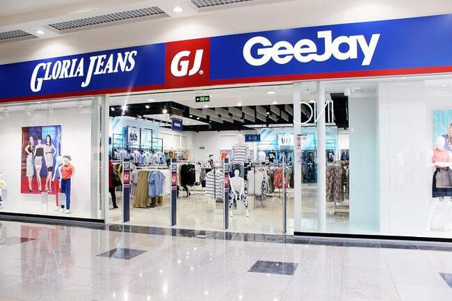9. Gloria Jeans