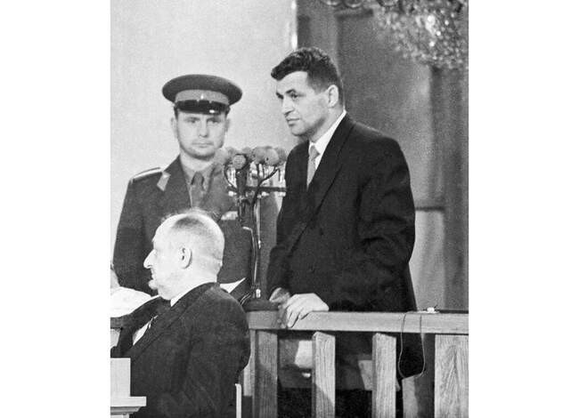 1. Неудачный полет Пауэрса