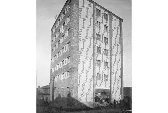 6. Жилая башня в Смоленске