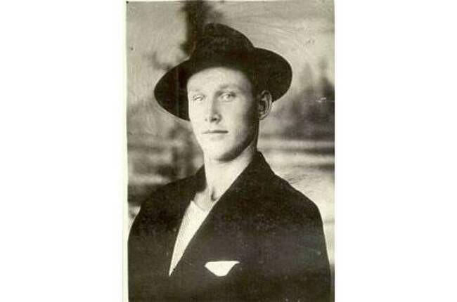Александр Лабуткин