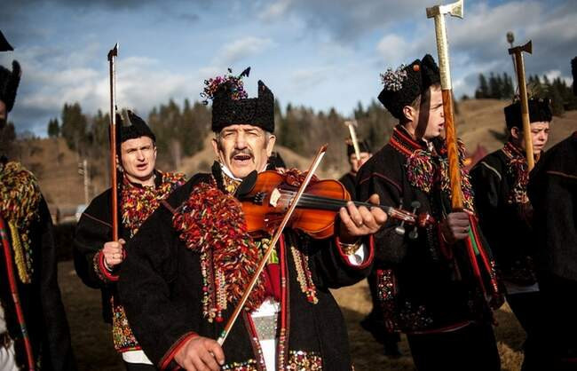 7. Гуцулы