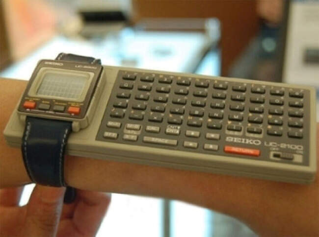 # 11 Смарт-часы 1984.