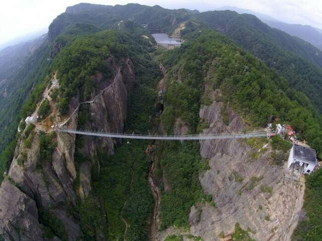 6. Brave Man's Bridge, Китай