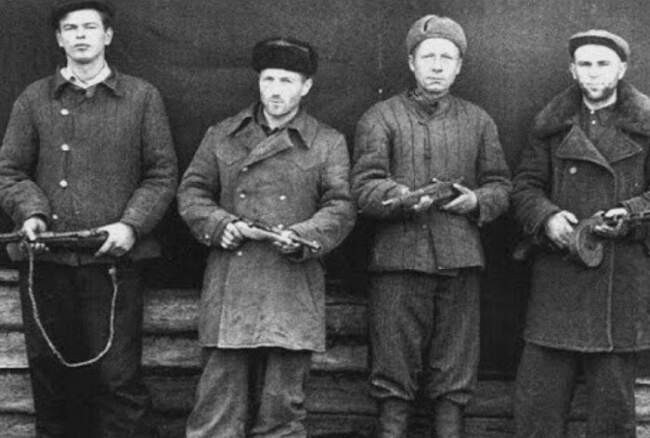 Лагерные порядки для всего города