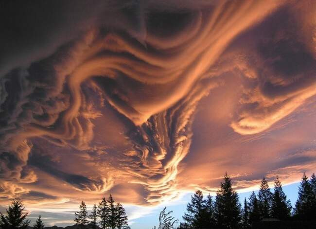Облака asperitas undulatus