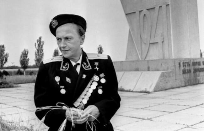 Созданный образ или подлинный героизм