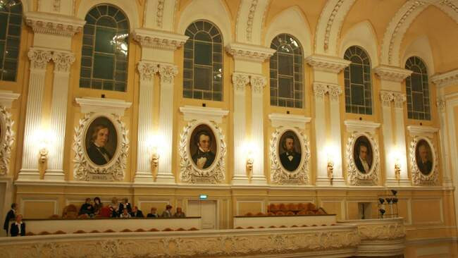 Портреты композиторов в Большом зале меняли по требованию советского правительства