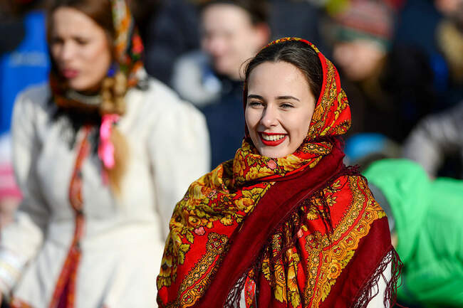 2. Павлопосадский платок