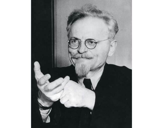 Лев Троцкий