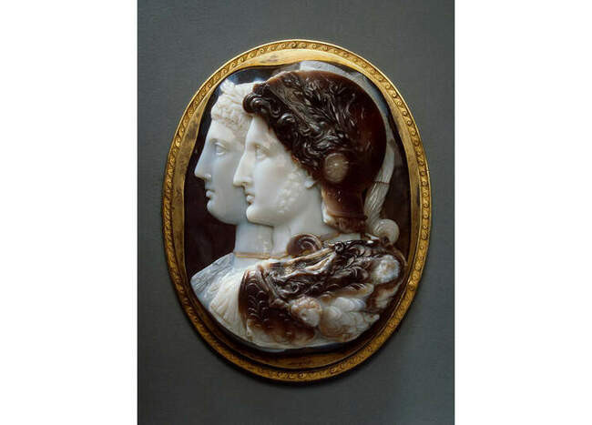 1. Камея Гонзага (портреты Птолемея II и Арсинои II), Египет, Александрия, III в. до н.э.