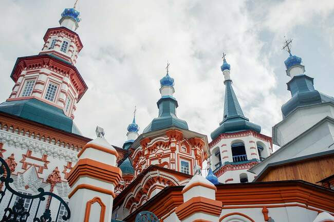 1. Церковь Воздвижения Честного и Животворящего Креста Господня в Иркутске