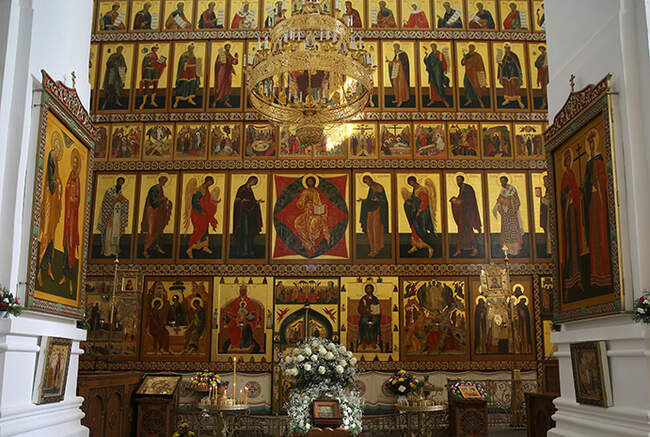 12. Иконостас