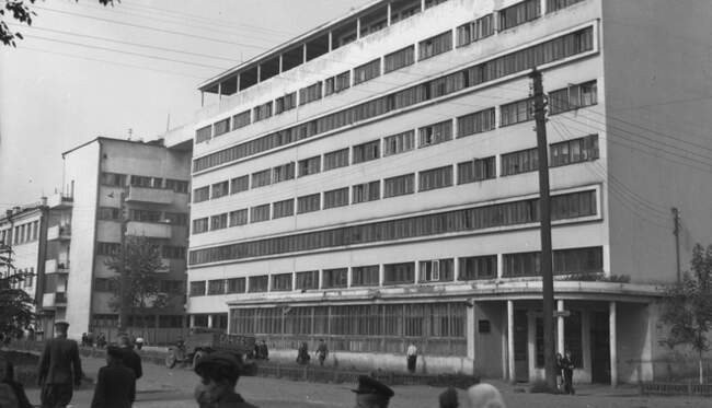 3. Экономия: жилой дом Уралоблсовнархоза