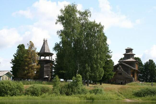 8. Бывший монастырь в Соезерской Пустыни