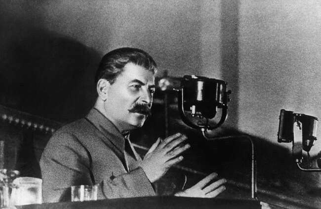 1. «Жить стало лучше, жить стало веселее»