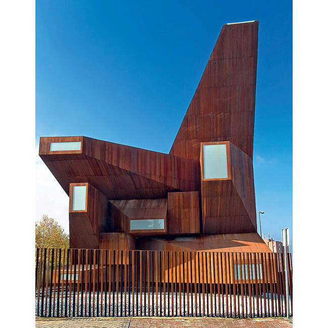 Испания, Мадрид. Приходская церковь Санта-Моника, 2008