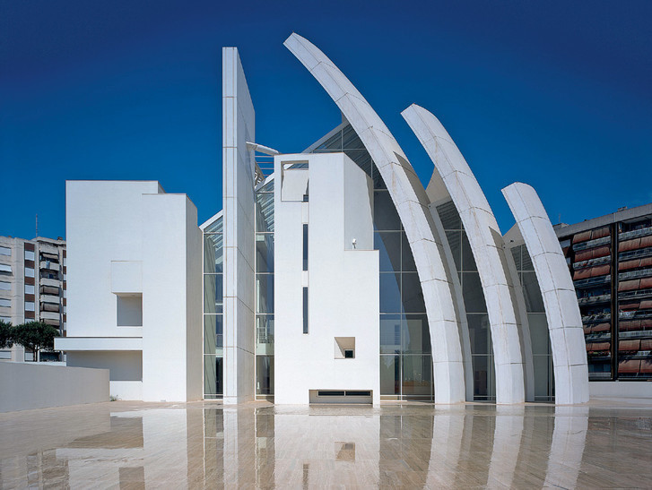 Италия, Рим. Церковь Милосердного Бога Отца, 2003