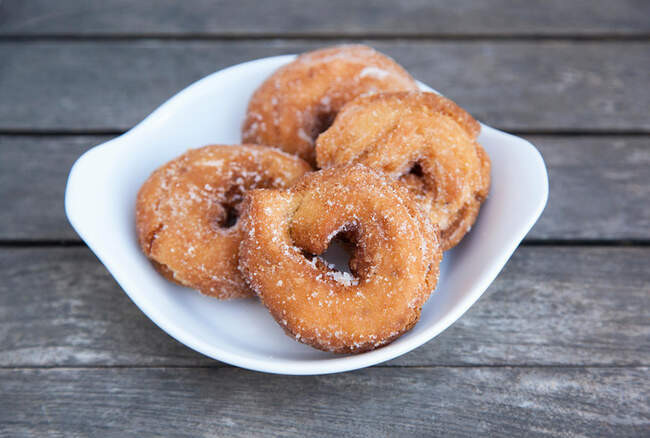 Пончики Св. Исидора (Rosquillas de San Isidro)
