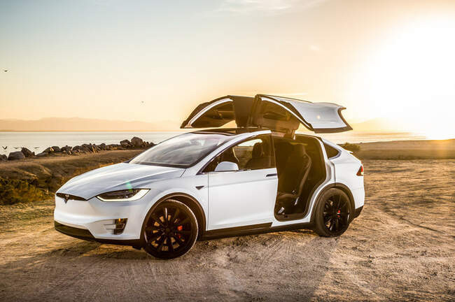 Tesla (2005)