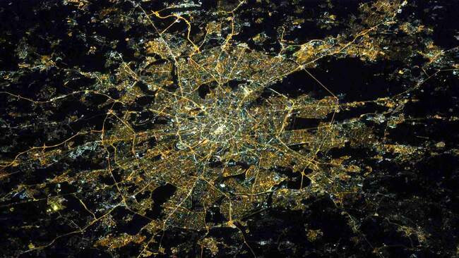 Москва — паутина