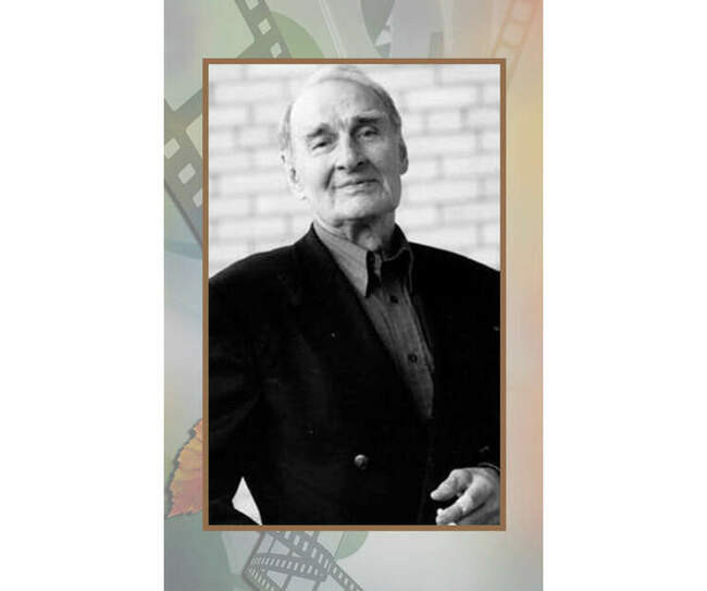 Валентин Ежов